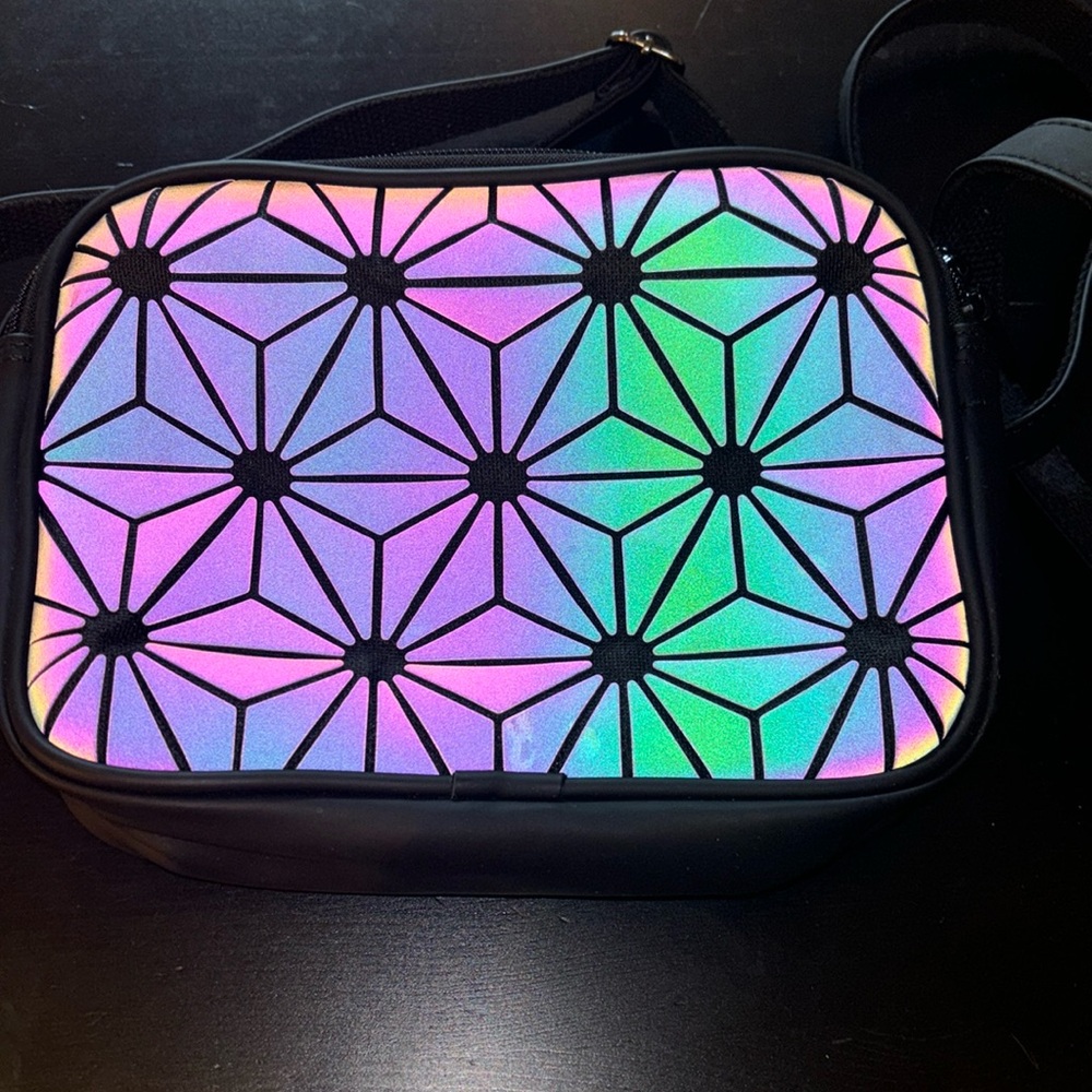 Bag- glows in black light